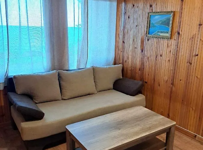 комплекс джулай морнинг Kiten (Burgas)