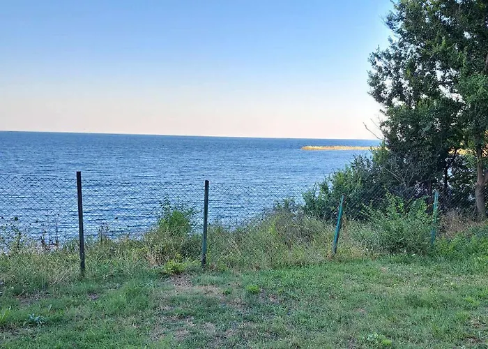 комплекс джулай морнинг Campsite Kiten (Burgas)